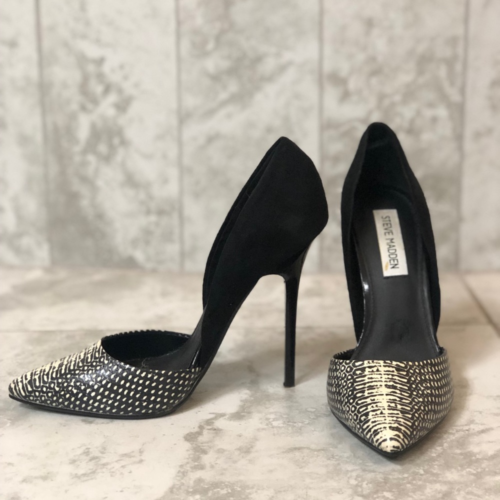Steve Madden Black & White Close Toe Heels